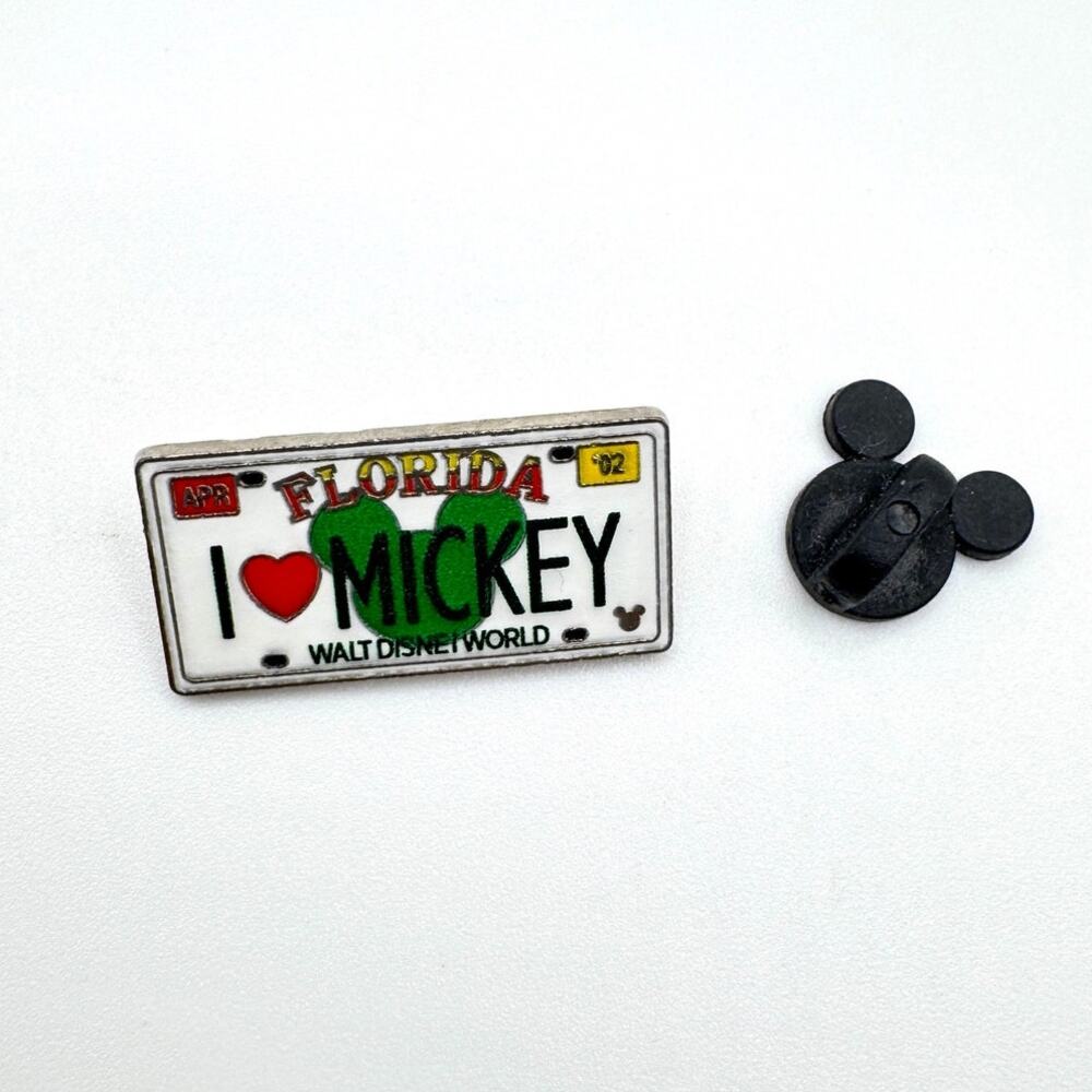 2007 Hidden Mickey I Heart Mickey Florida License Plate Disney Trading Pin